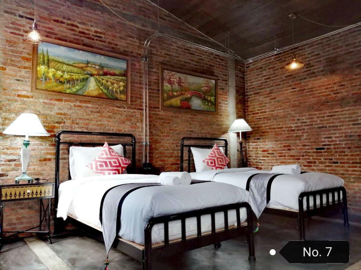 Px122 Dbest Hotel 南府 外观 照片