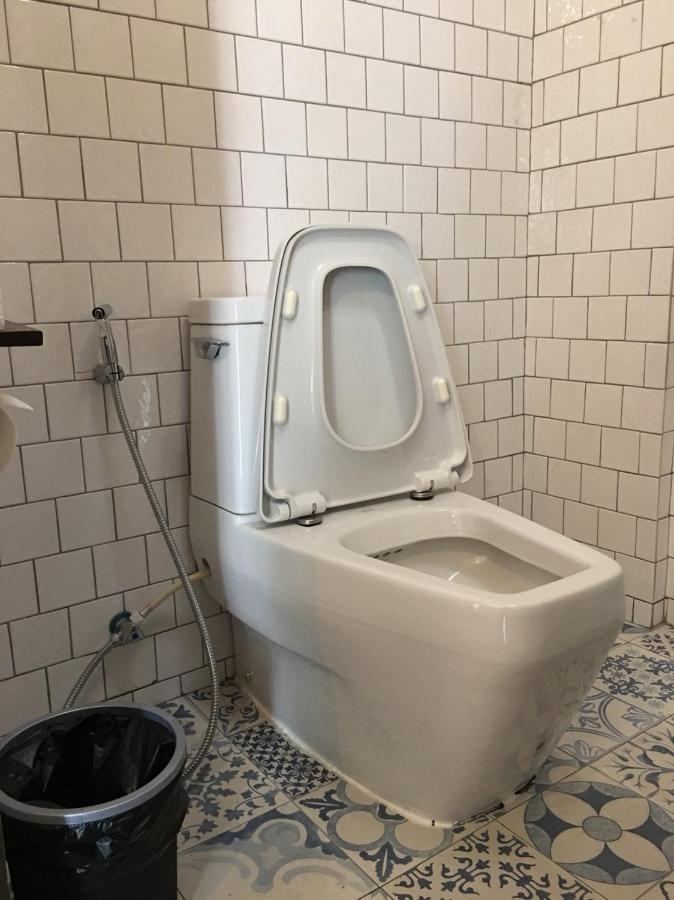 Px122 Dbest Hotel 南府 外观 照片